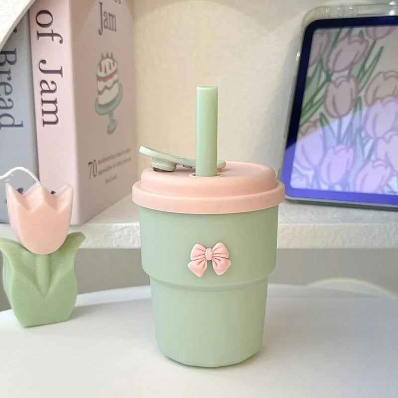 Cute Bow Plastic Leakproof Cup